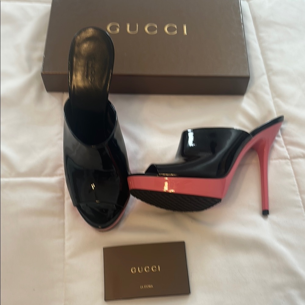 Gucci Black and Pink Stiletto Heels